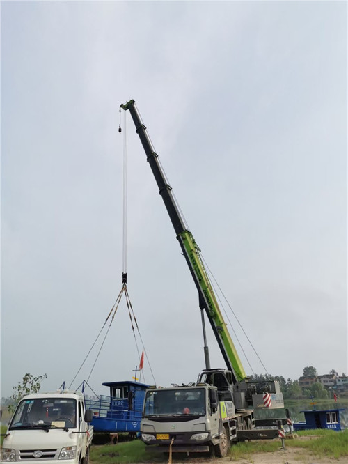 福泉市桥梁建设吊装案例